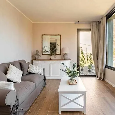 Apartman Peroni With Swimming Pool *