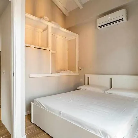 Peroni With Swimming Pool Apartamento