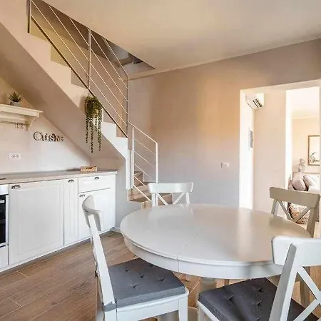 Peroni With Swimming Pool Argegno